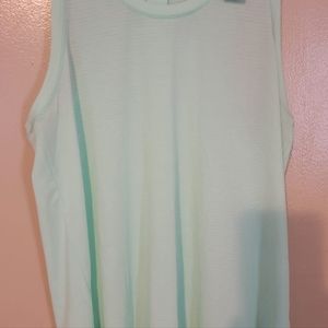 Woman's top